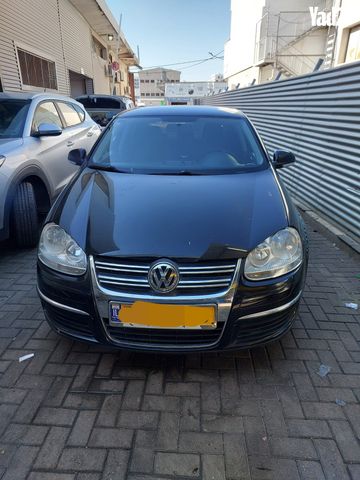 מודעת רכב פולקסווגן ג'טה 