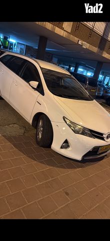 מודעת רכב טויוטה אוריס