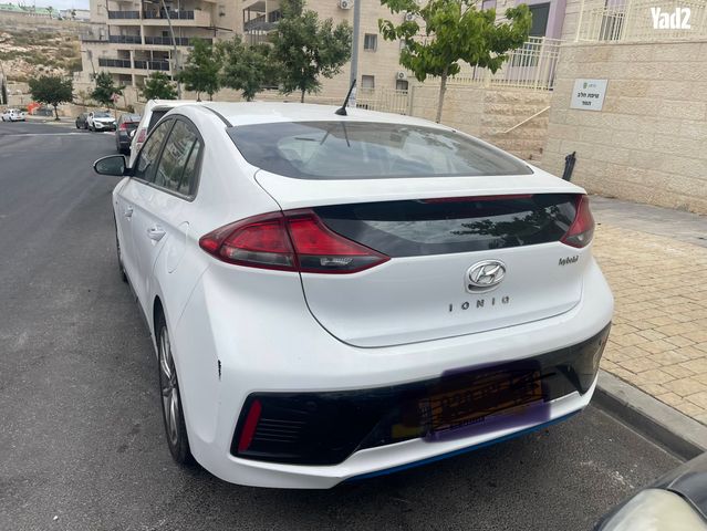 מודעת רכב יונדאי איוניק