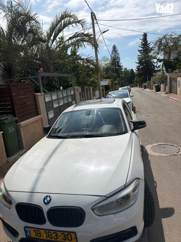 מודעת רכב ב מ וו סדרה 1