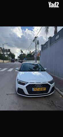 מודעת רכב אאודי A1