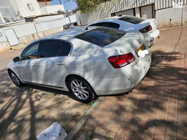 מודעת רכב לקסוס GS