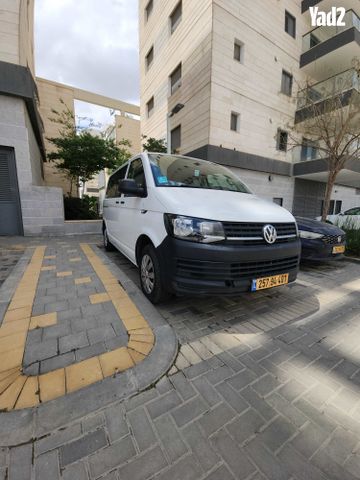 מודעת רכב פולקסווגן טרנספורטר