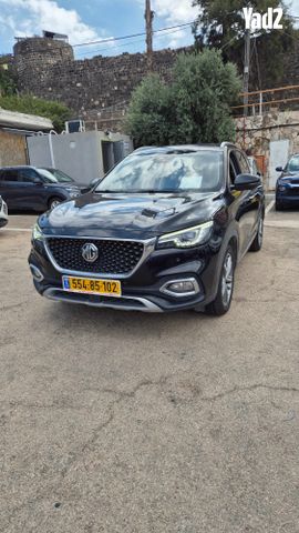 מודעת רכב אם ג'י EHS PHEV 1