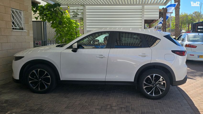 מודעת רכב מאזדה CX-5