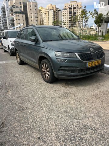 מודעת רכב סקודה קארוק 1