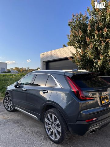 מודעת רכב קאדילק XT4