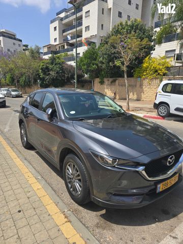 מודעת רכב מאזדה CX-5
