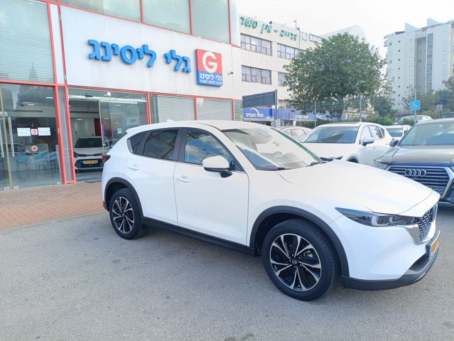 מודעת רכב מאזדה CX-5