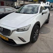 מודעת רכב מאזדה CX-3