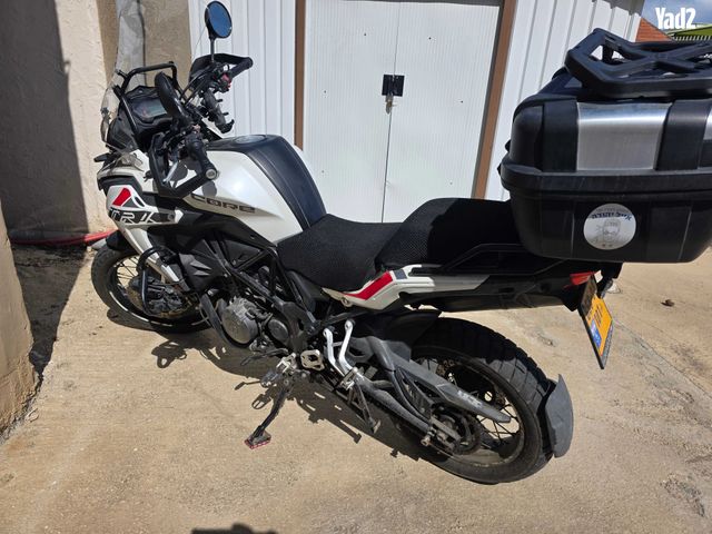 מודעת רכב בנלי TRK 502