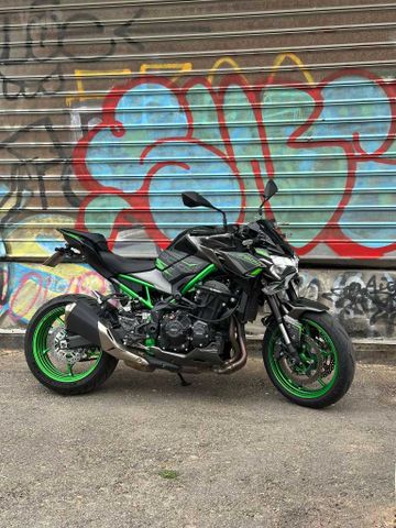 מודעת רכב קאוואסאקי Z900