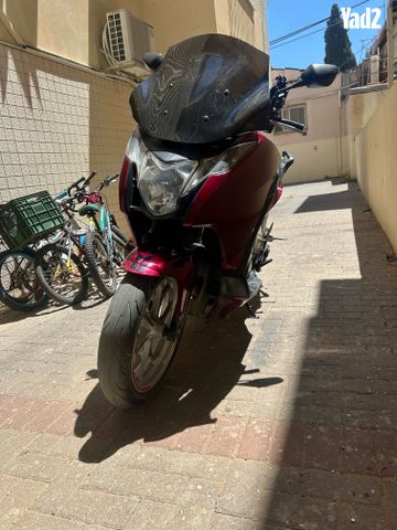 מודעת רכב הונדה אינטגרה 700