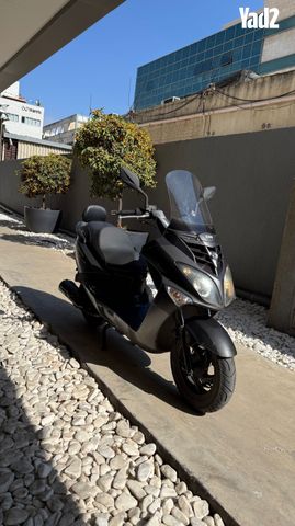 מודעת רכב סאן יאנג ג'וי רייד 200