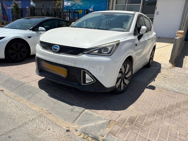 מודעת רכב ג'י.איי.סי GE3 3