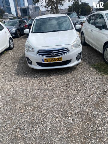 מודעת רכב מיצובישי אטראז'