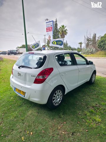 מודעת רכב יונדאי i20