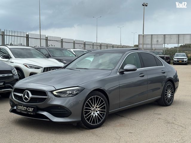 מודעת רכב מרצדס-בנץ C-class