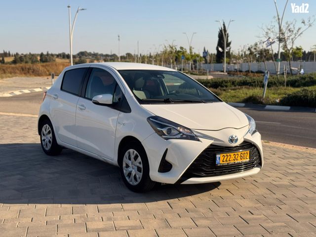 מודעת רכב טויוטה יאריס