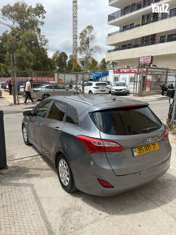 מודעת רכב יונדאי i30 2