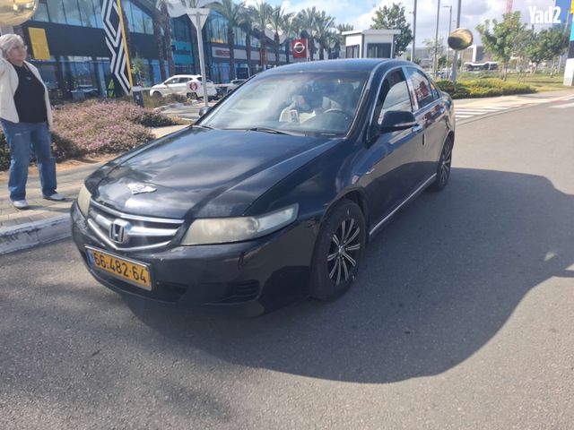 מודעת רכב הונדה אקורד
