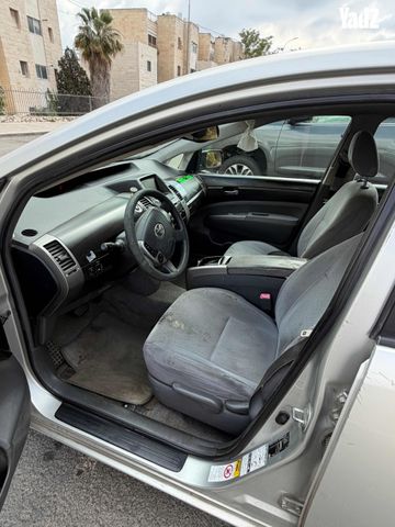 מודעת רכב טויוטה פריוס