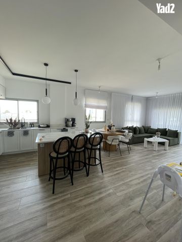 חנקין 1