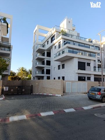 יעקב דורי 7