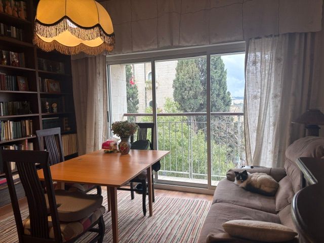 דירה למכירה בירושלים (תיווך) — 2