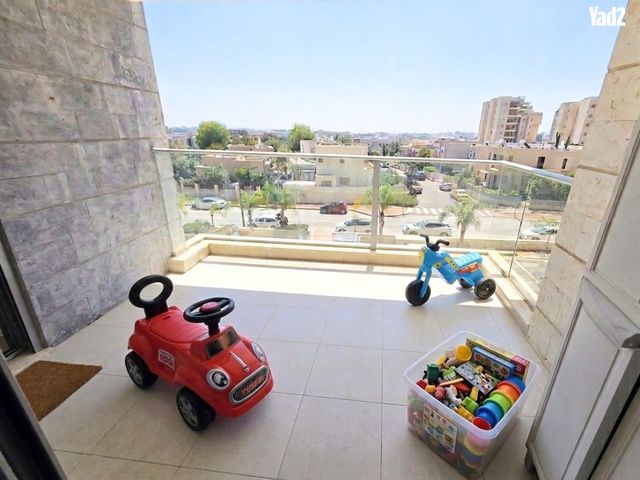 דירה