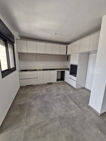 דירה להשכרה בירושלים (תיווך) — 2