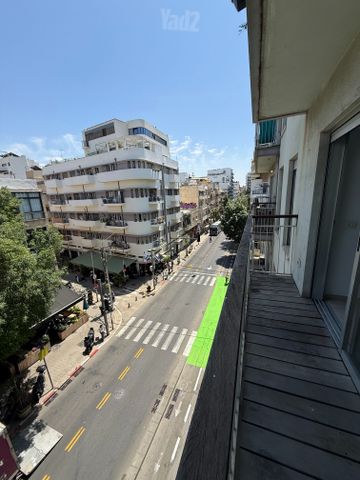 דירה להשכרה בתל אביב יפו (תיווך) — 4
