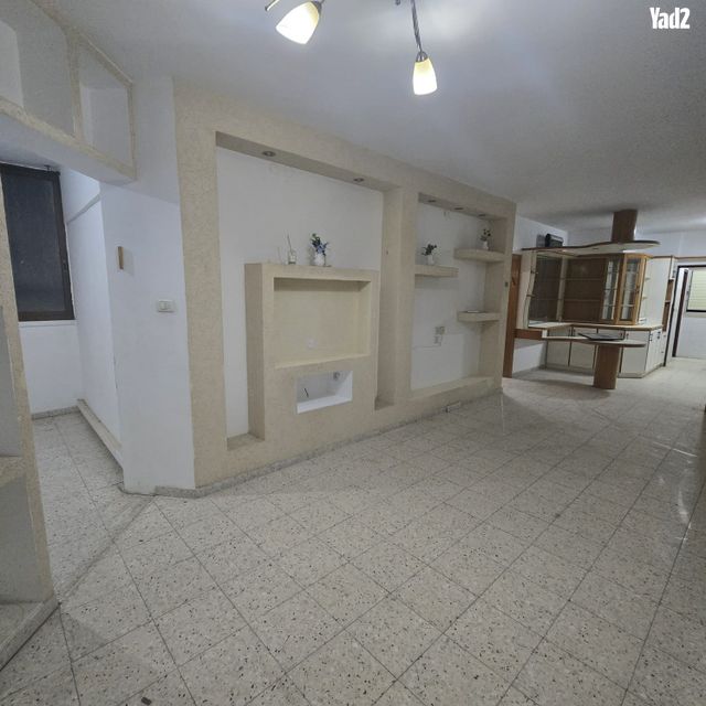 יהושע חנקין 