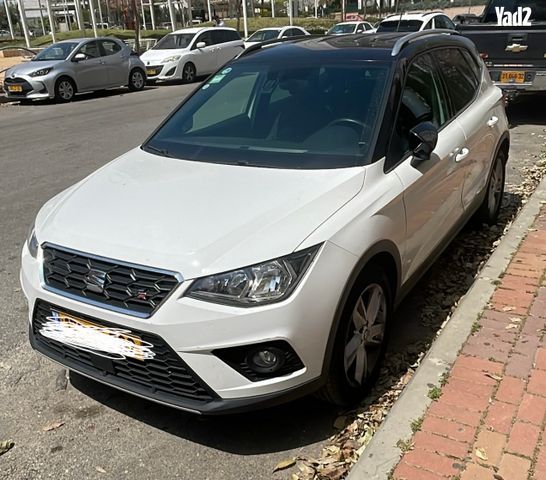 מודעת רכב סיאט ארונה