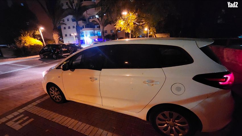 מודעת רכב קיה קארנס