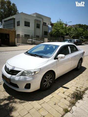 מודעת רכב טויוטה קורולה