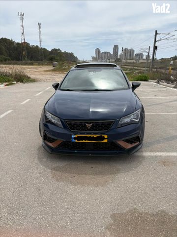 מודעת רכב סיאט לאון