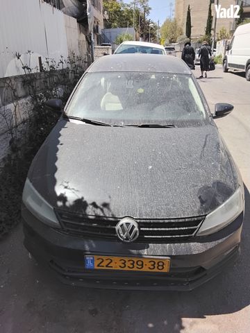 מודעת רכב פולקסווגן ג'טה 