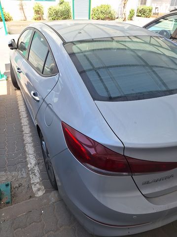 מודעת רכב יונדאי אלנטרה