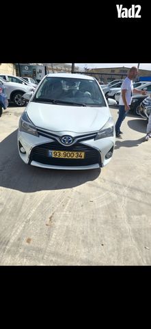 מודעת רכב טויוטה יאריס