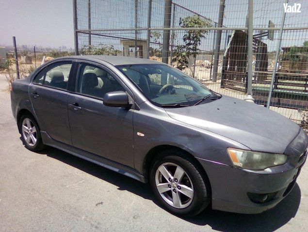 מודעת רכב מיצובישי לנסר