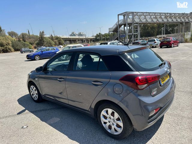 מודעת רכב יונדאי i20