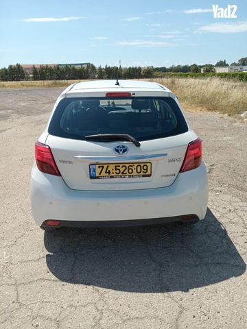 מודעת רכב טויוטה יאריס