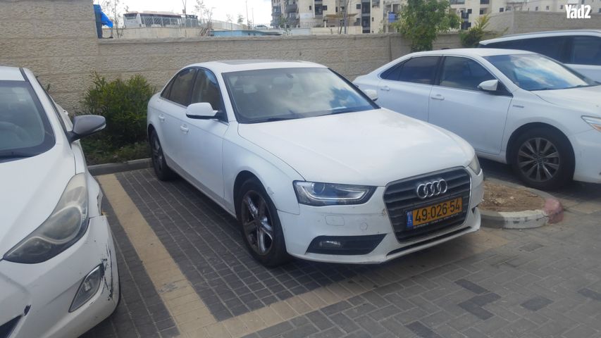 מודעת רכב אאודי A4