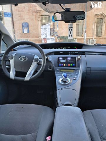 מודעת רכב טויוטה פריוס