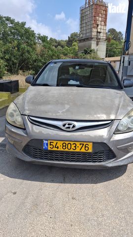 מודעת רכב יונדאי i30