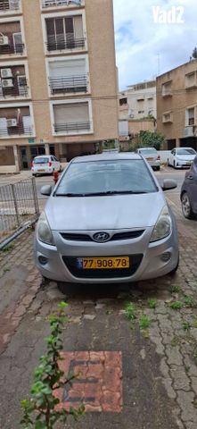 מודעת רכב יונדאי i20