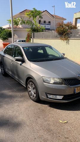 מודעת רכב סקודה ראפיד