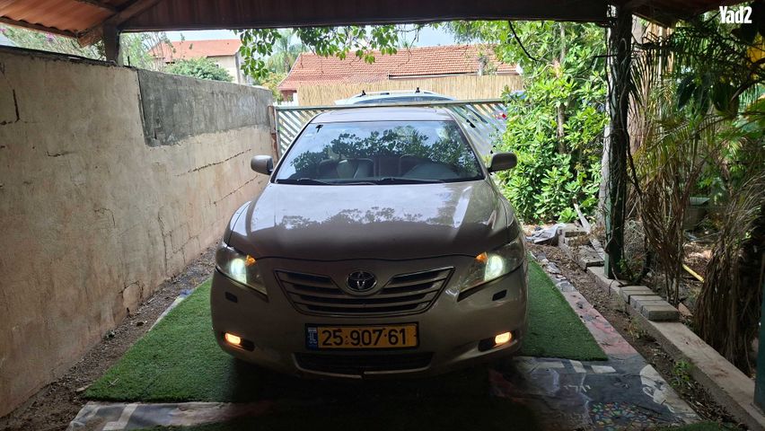 מודעת רכב טויוטה קאמרי