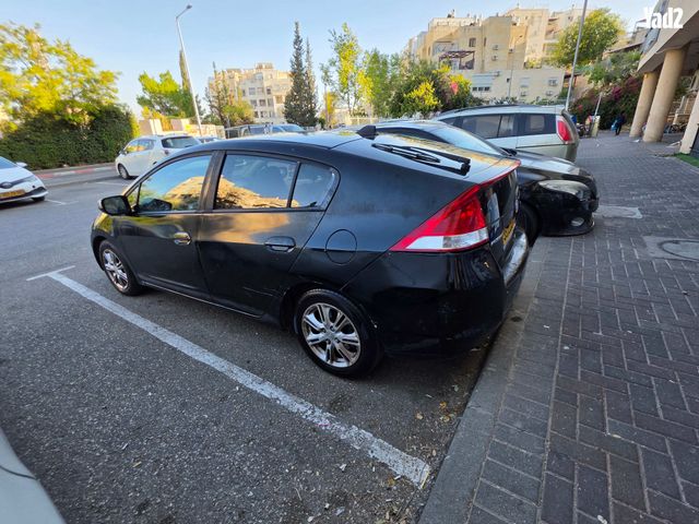 מודעת רכב הונדה אינסייט